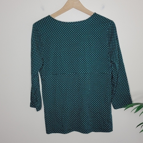 LOFT Factory | Black & Green Geometric Print 3/4 Sleeve Tee Size Medium - Picture 3 of 4